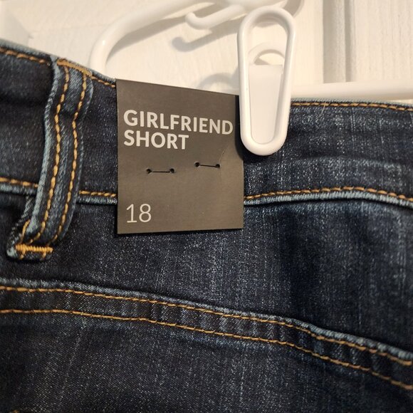 NWT Lane Bryant Girlfriend Fit Jean Shorts - 18W - Picture 3 of 5